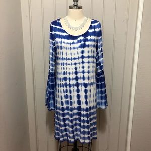 Haani Dress with bell sleeves